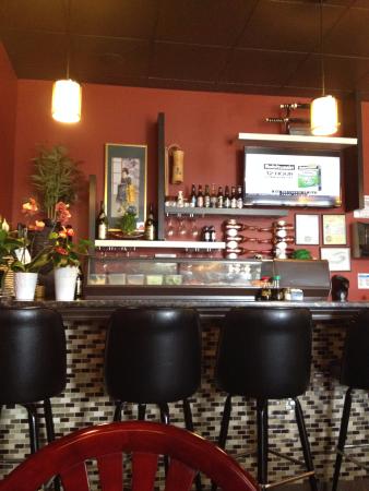 bar-with-tv-and-orchids.jpg